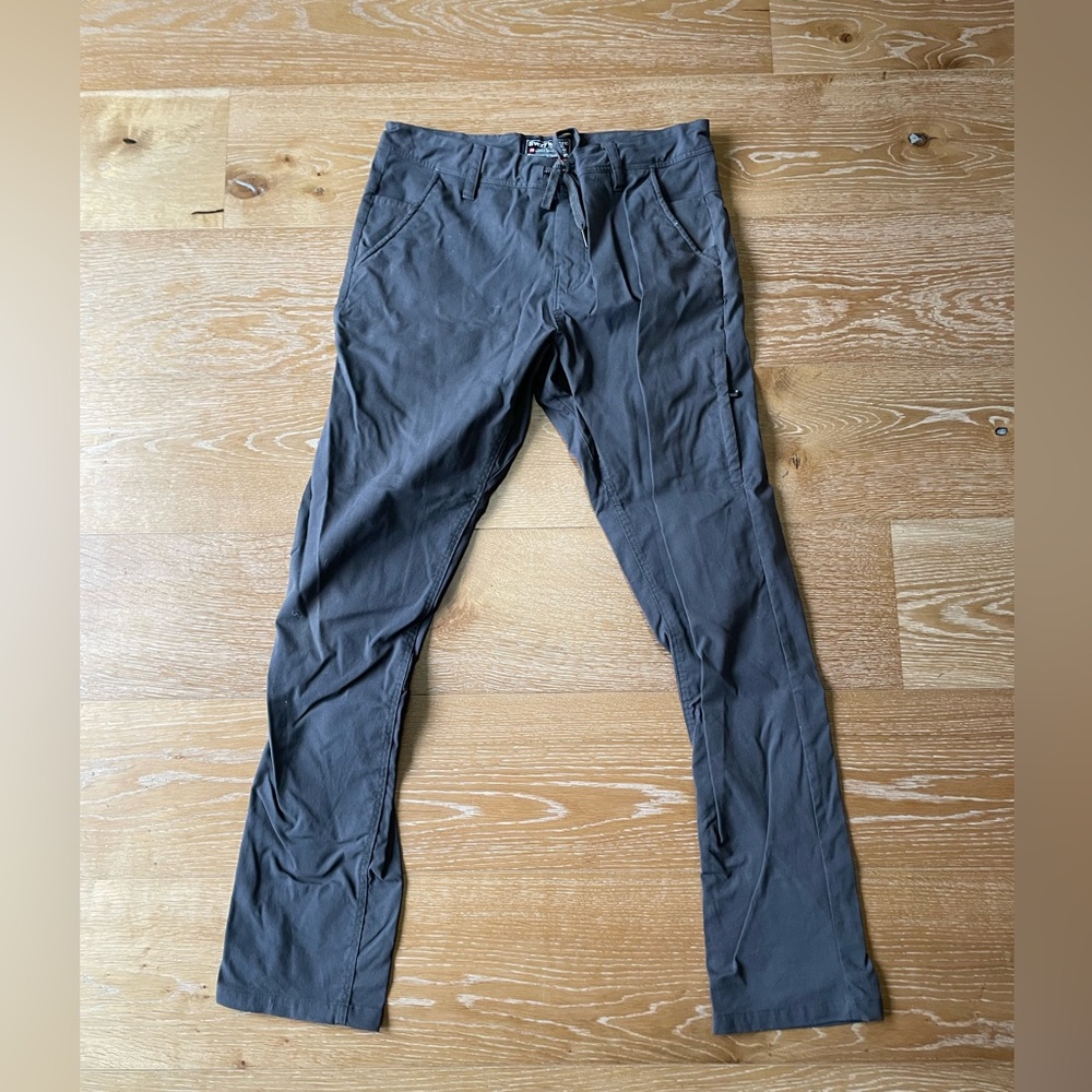 686 Everywhere Slim Fit
